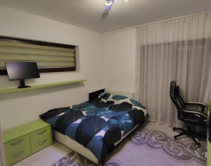 Apartament cu 3 camere cu parcare inclusa, Floresti, Eroilor